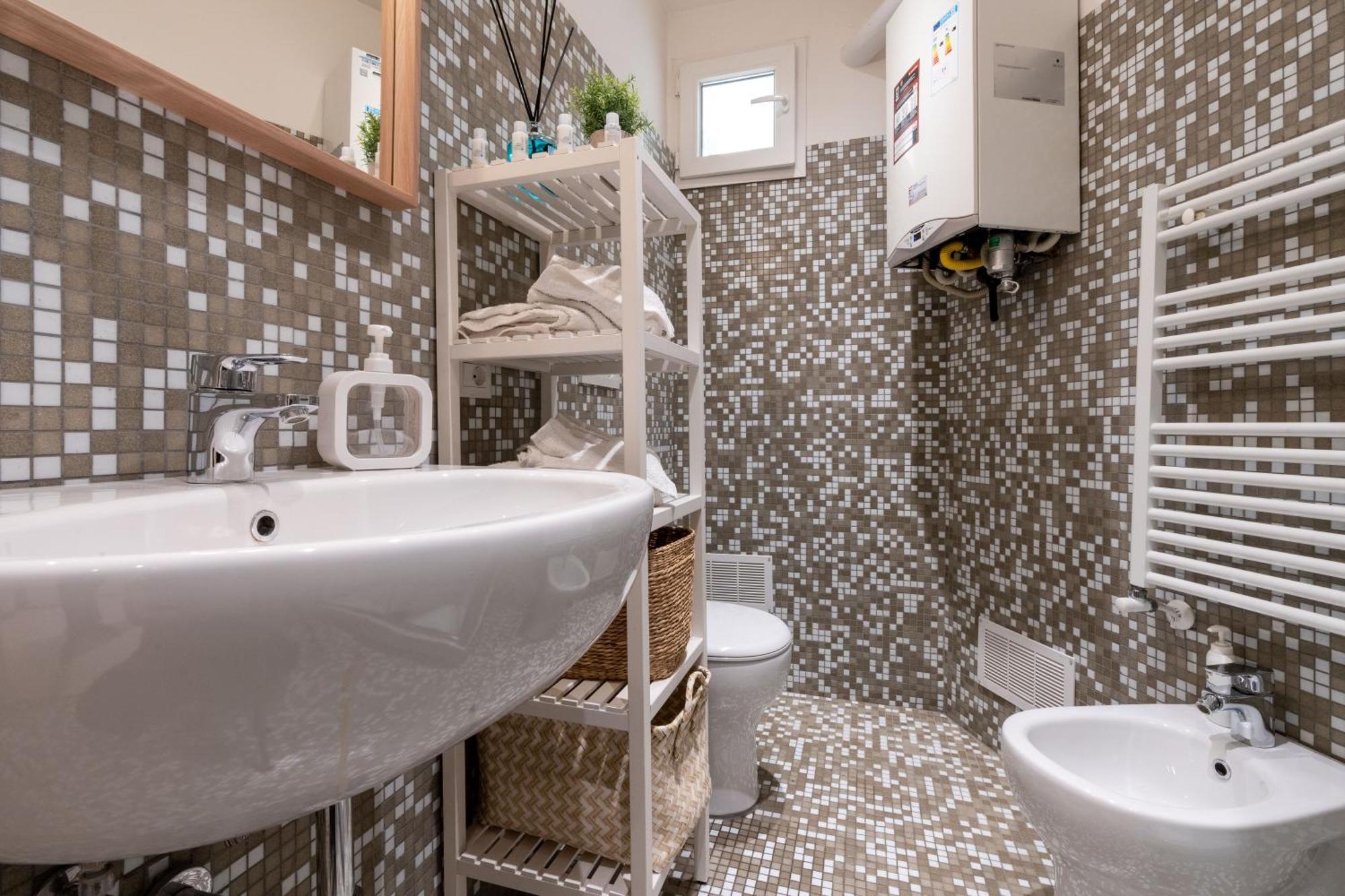 Dolce Vita Suite In Trastevere روما المظهر الخارجي الصورة